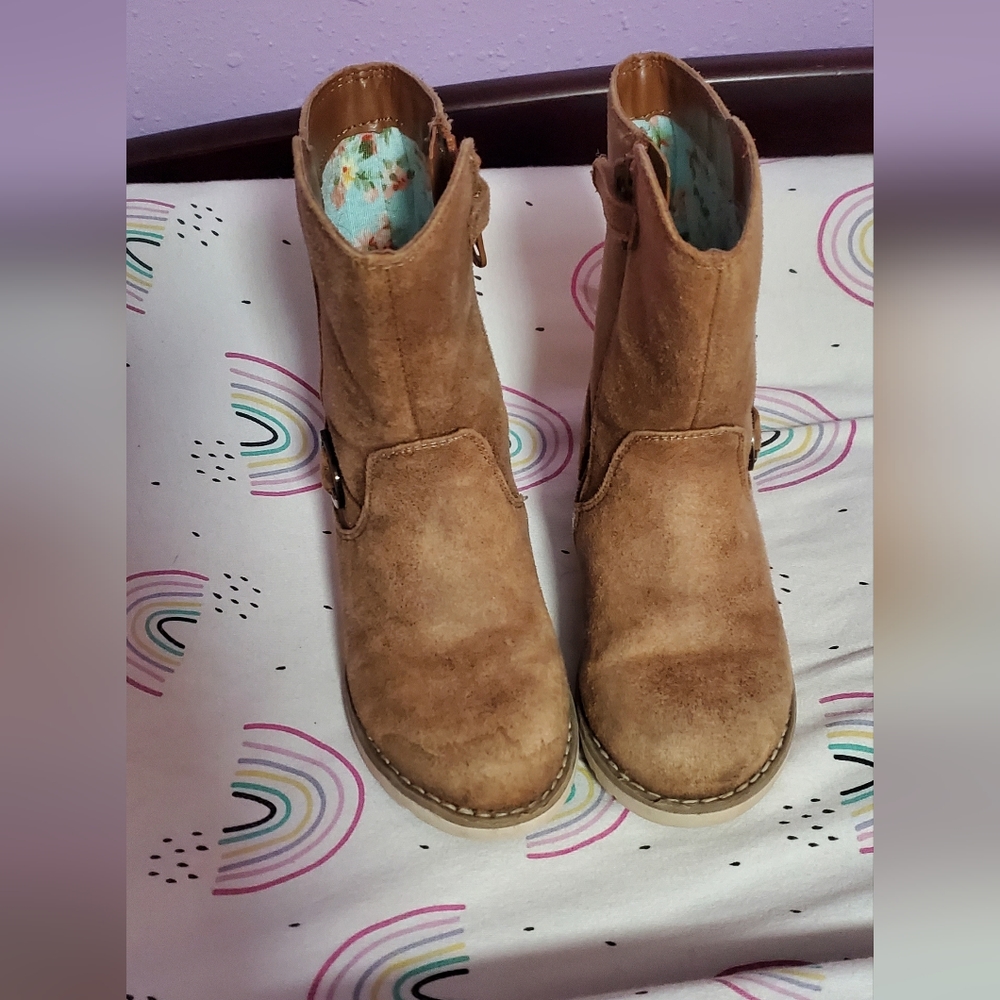 Toddler boots